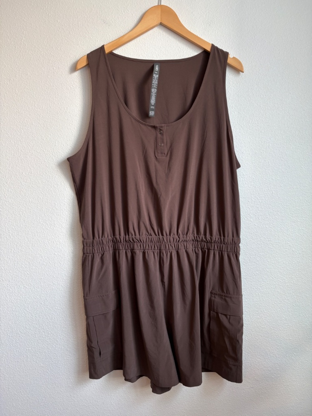 Vuori Villa Utility Romper Java Brown Henley Cargo XXL Sleeveless Activewear